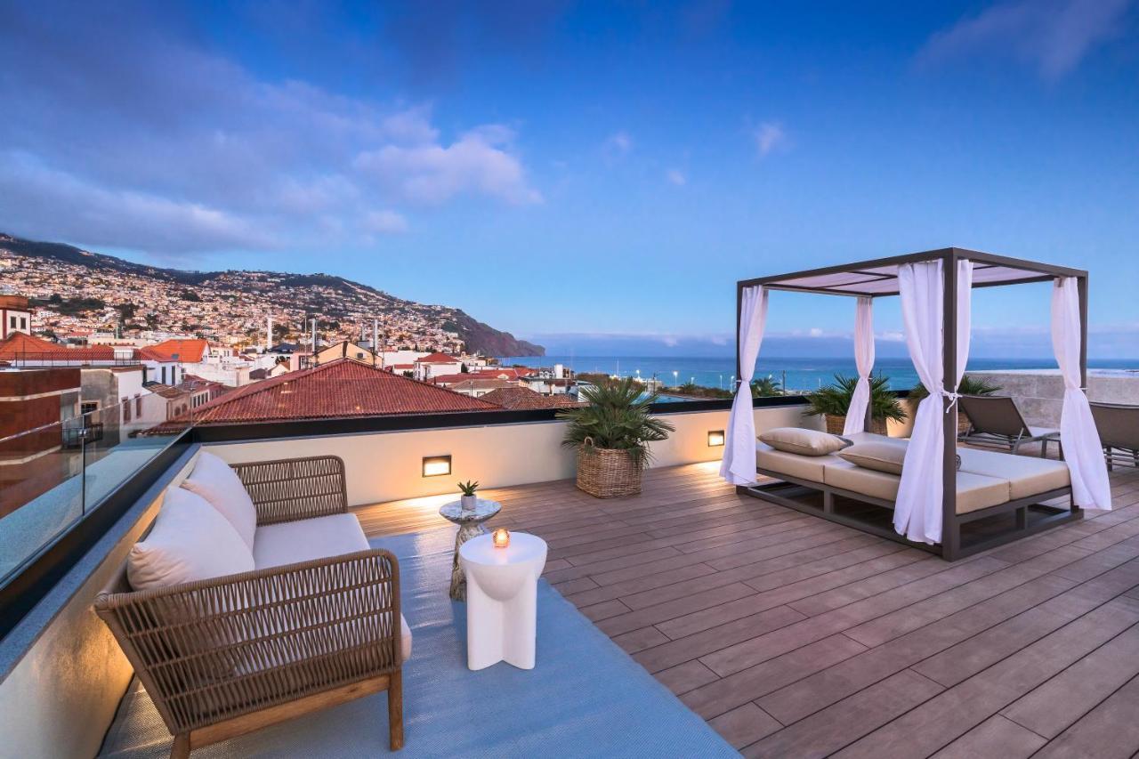 Hotel Barcelo Funchal Oldtown Exterior foto The hotel's rooftop